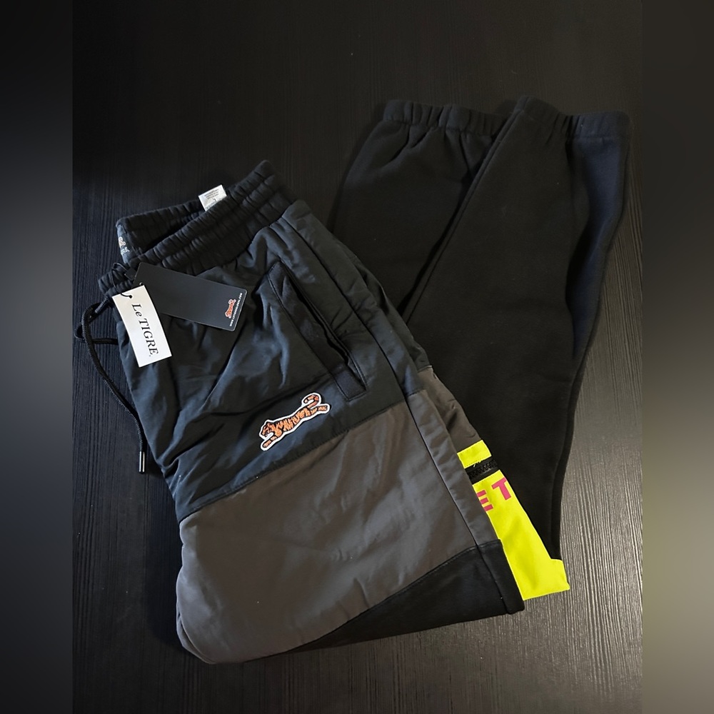 Brand New w/tags Le Tigre Fleece-Lined Sweats Size L